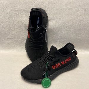 Yeezy Boost 350v2